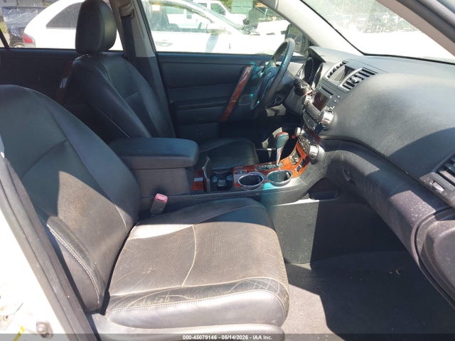 Toyota Highlander Limited V6