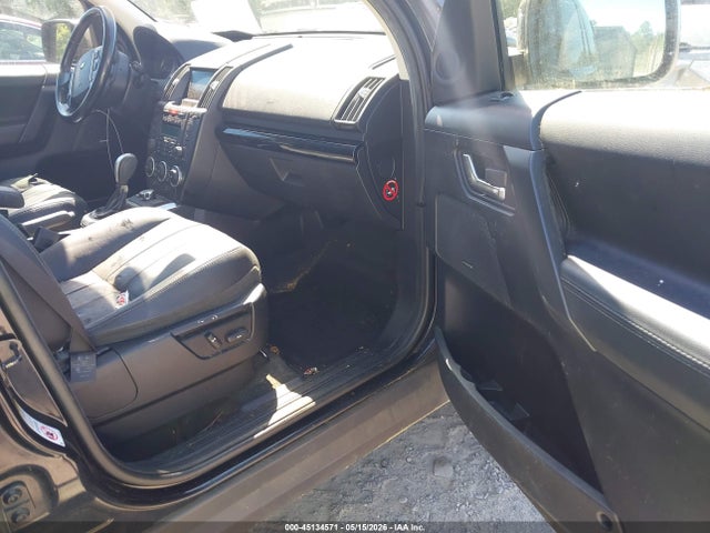 Land Rover LR2