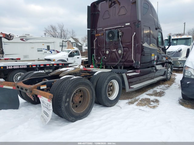 Freightliner Cascadia 125
