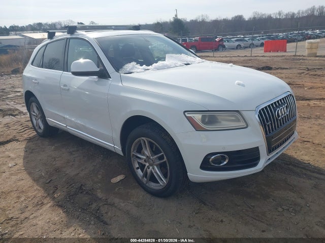 Salvage Audi Q5 Image