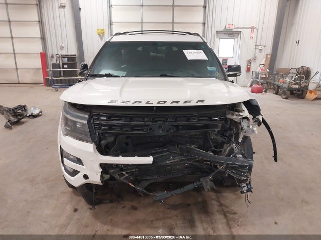 Ford Explorer Sport