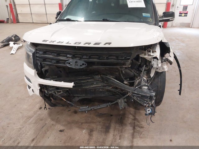 Ford Explorer Sport