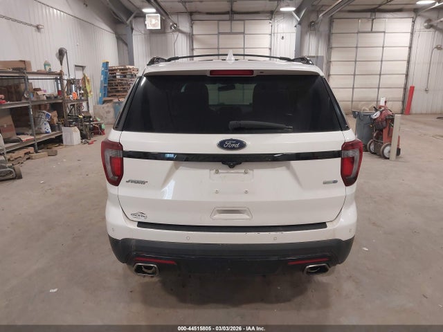 Ford Explorer Sport