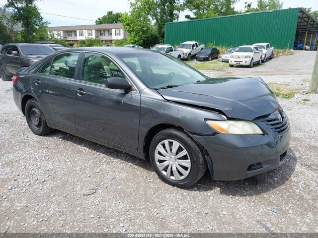 Salvage Toyota Camry Image