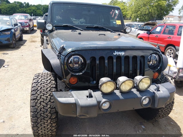 Jeep Wrangler Sahara