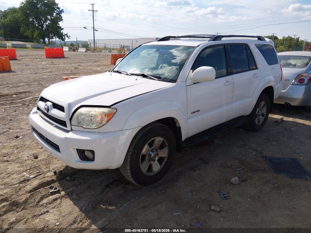 Toyota 4Runner Limited V6