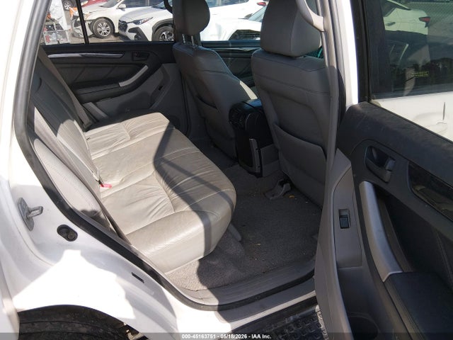 Toyota 4Runner Limited V6