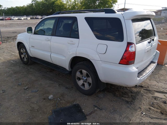 Toyota 4Runner Limited V6