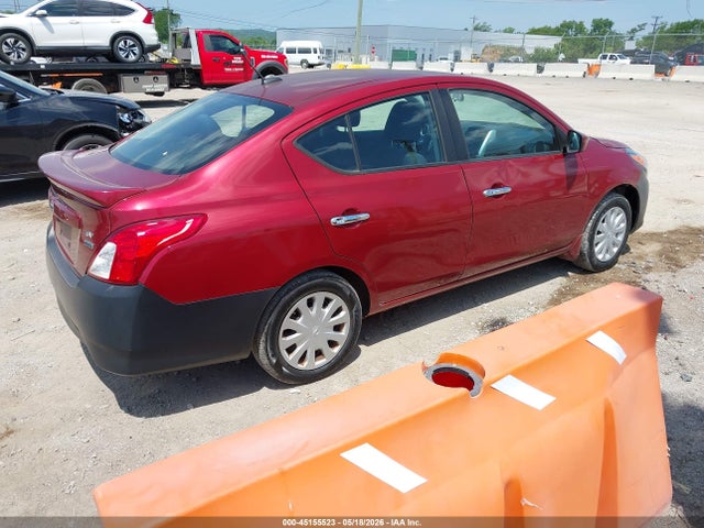 Nissan Versa 1.6 Sv