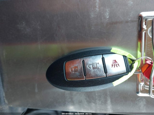 Nissan Versa 1.6 Sv