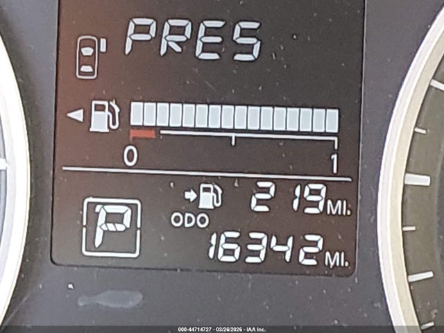 Nissan Versa 1.6 S