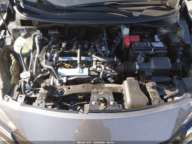 Nissan Versa 1.6 S