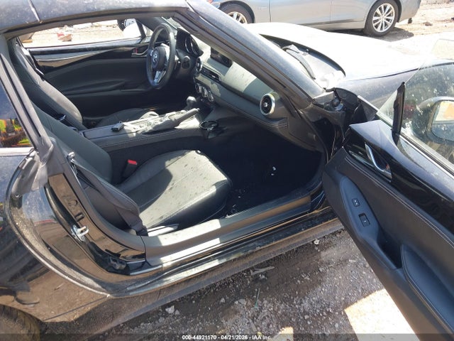 Mazda MX-5 Miata RF Grand Touring