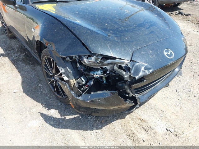 Mazda MX-5 Miata RF Grand Touring