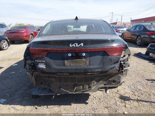 Kia Forte Lxs
