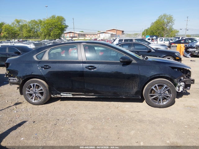 Kia Forte Lxs