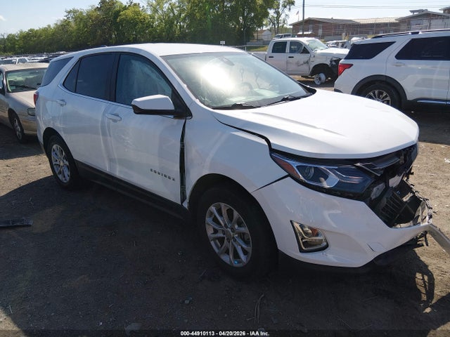 Salvage Chevrolet Equinox Image