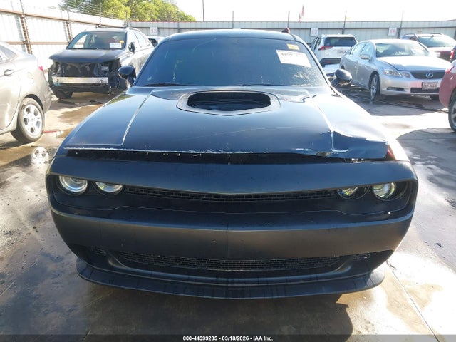 Dodge Challenger 392 Hemi Scat Pack Shaker
