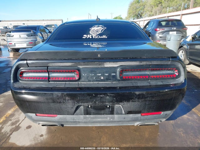 Dodge Challenger 392 Hemi Scat Pack Shaker