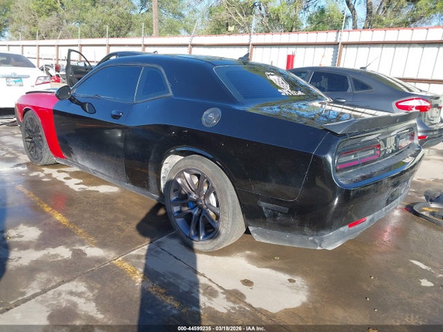 Dodge Challenger 392 Hemi Scat Pack Shaker