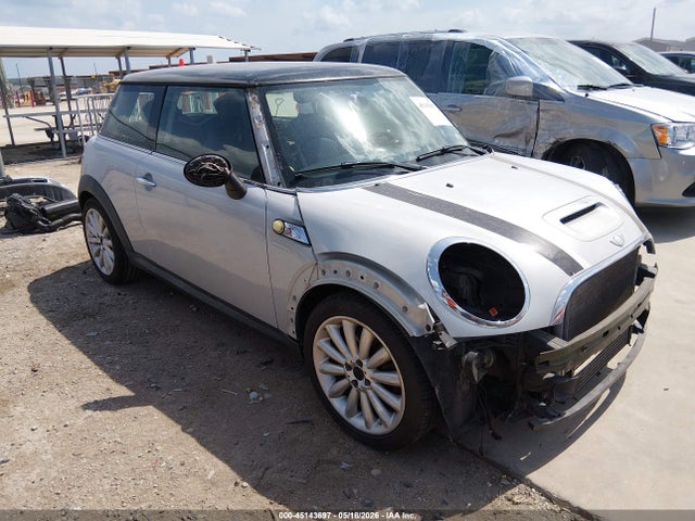 Salvage MINI Hardtop Image