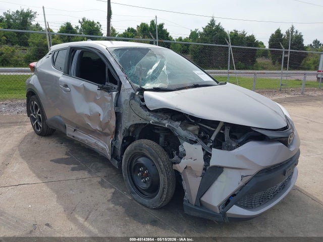 Salvage Toyota C-HR Image
