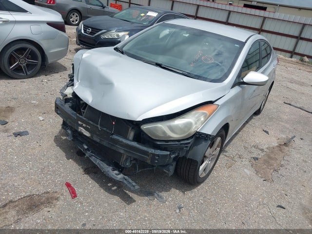 Hyundai ELANTRA Gls