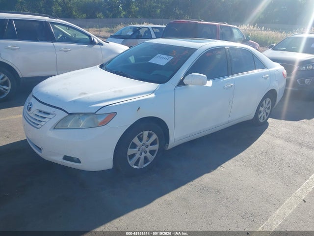Toyota Camry Xle V6
