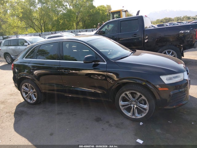 Audi Q3 2.0t Premium Plus