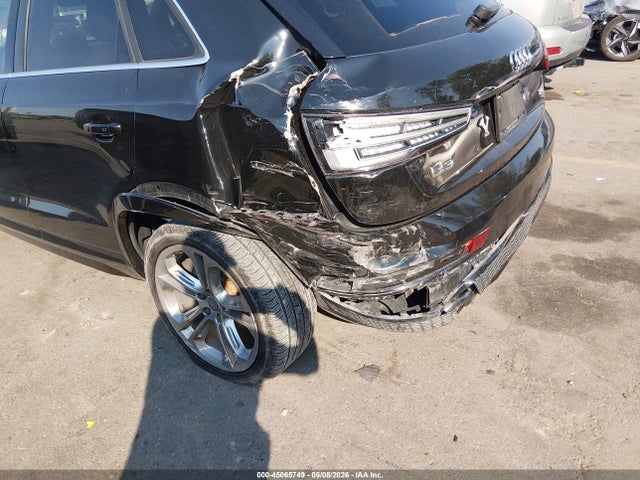 Audi Q3 2.0t Premium Plus