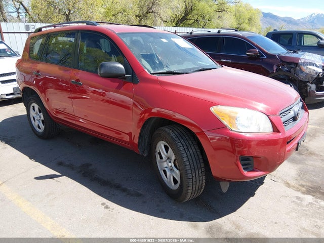 Salvage Toyota RAV4 Image