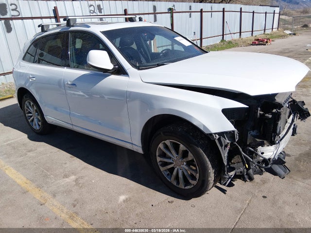 Salvage Audi Q5 Image