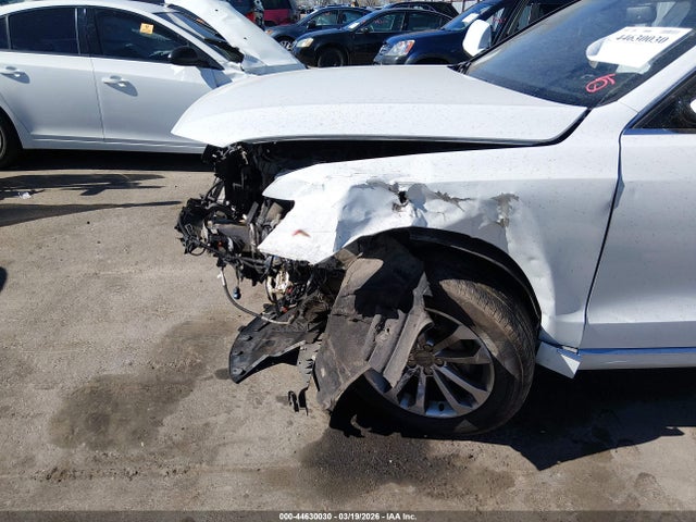 Audi Q5 2.0t Premium