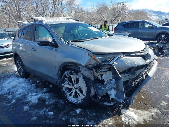 Salvage Toyota RAV4 Image
