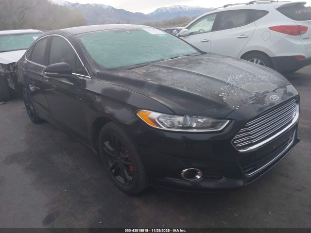 Salvage Ford Fusion Image