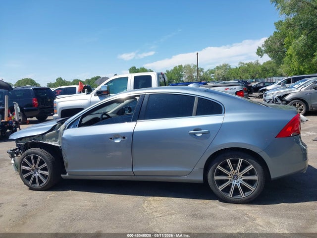 Volvo S60 Inscription T5