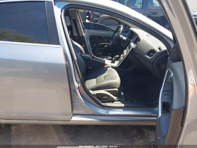 Volvo S60 Inscription T5