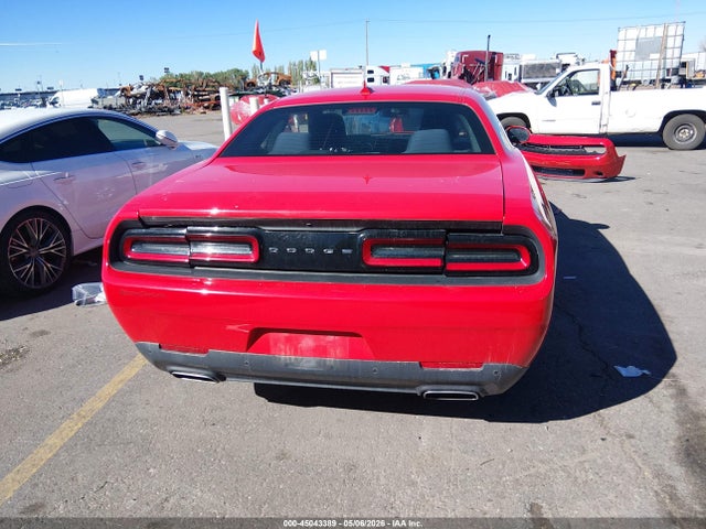 Dodge Challenger Sxt
