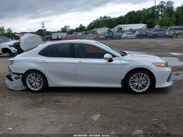 Toyota Camry Xle Hybrid