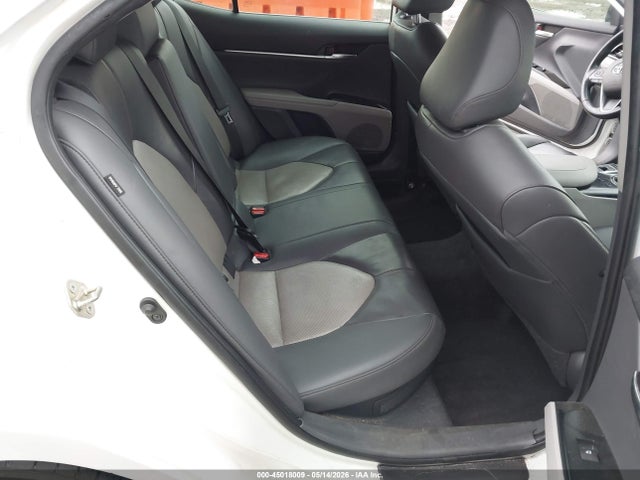 Toyota Camry Xle Hybrid