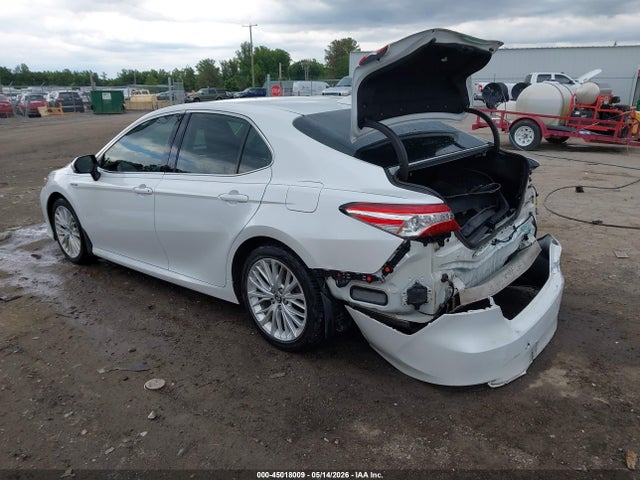 Toyota Camry Xle Hybrid