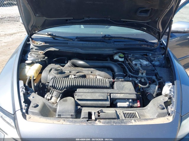Volvo S40 T5 R-design