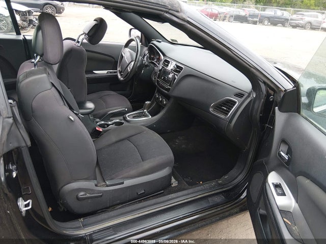 Chrysler 200 Touring