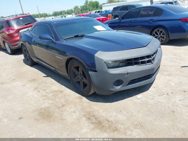 Salvage Chevrolet Camaro Image