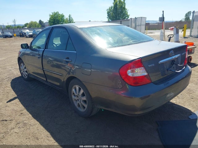 Toyota Camry Xle V6