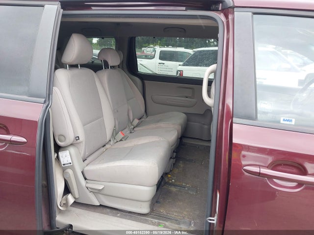 Kia Sedona Lx
