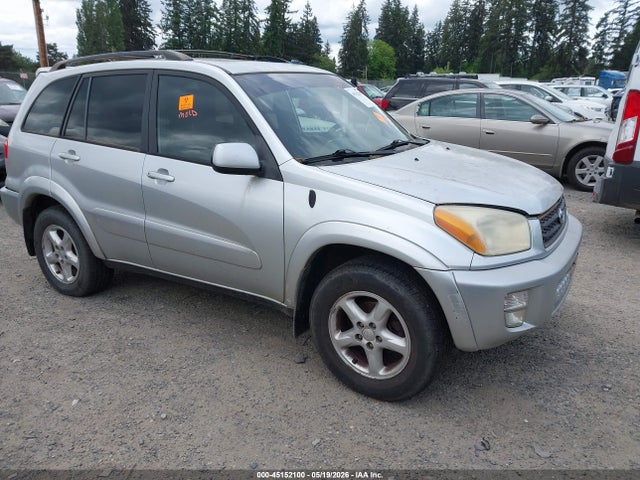 Salvage Toyota RAV4 Image