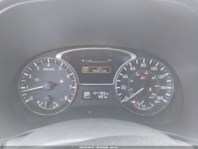 Nissan Pathfinder Sv
