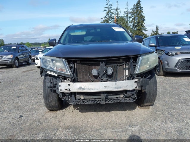 Nissan Pathfinder Sv