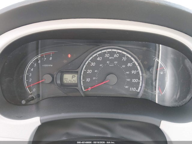 Toyota Sienna Le V6 8 Passenger
